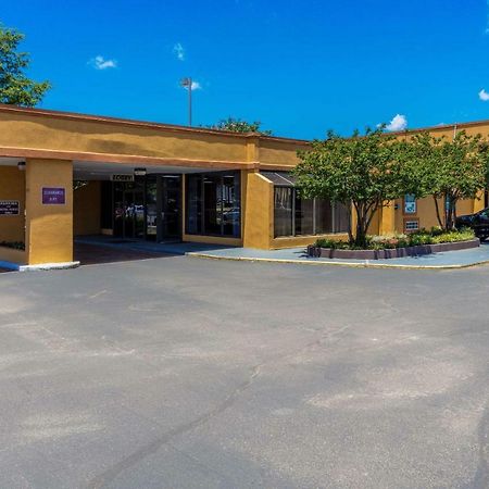 Quality Inn Starkville Exterior foto